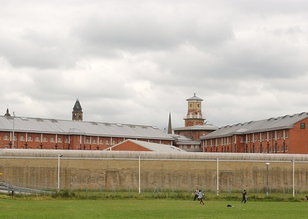 Inmates caught throwing food parcels over prison wall to relatives